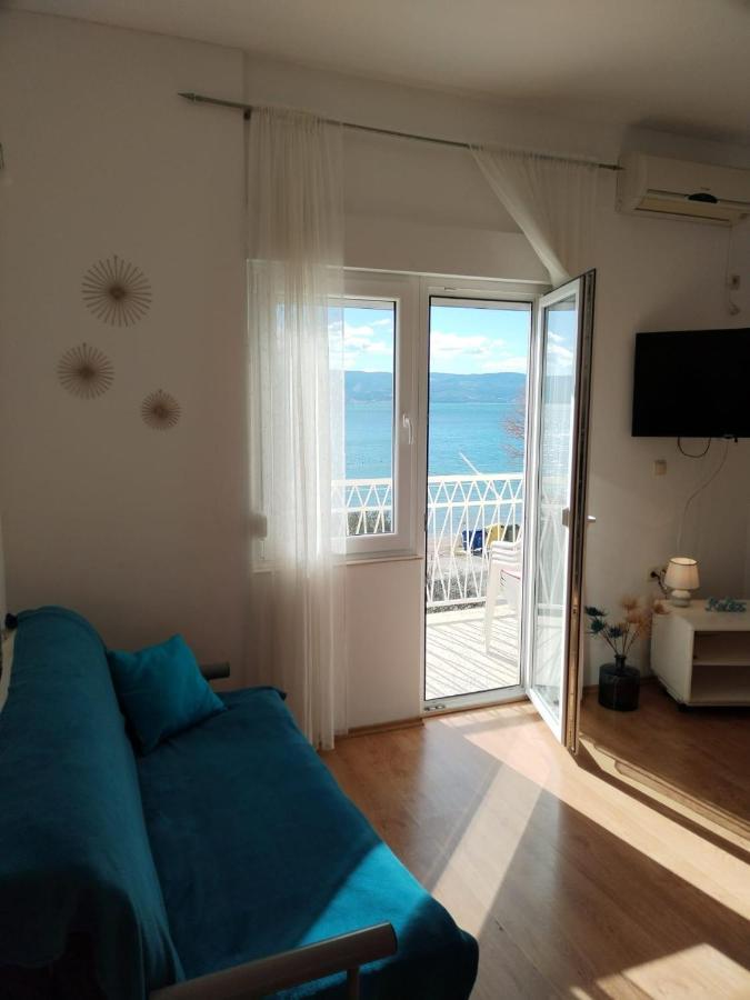 Apartments By The Sea Duce, Omis - 2731 Dugi Rat Exteriér fotografie